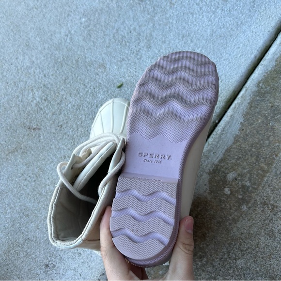 Cute Sperry Duck Boots - Picture 7 of 8